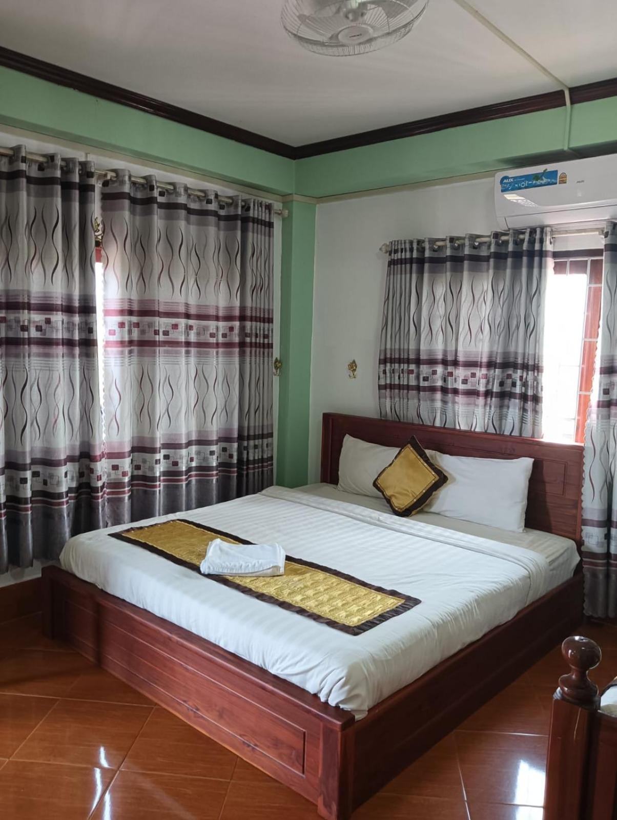 Bountang Riverside Hotel Vang Vieng Εξωτερικό φωτογραφία