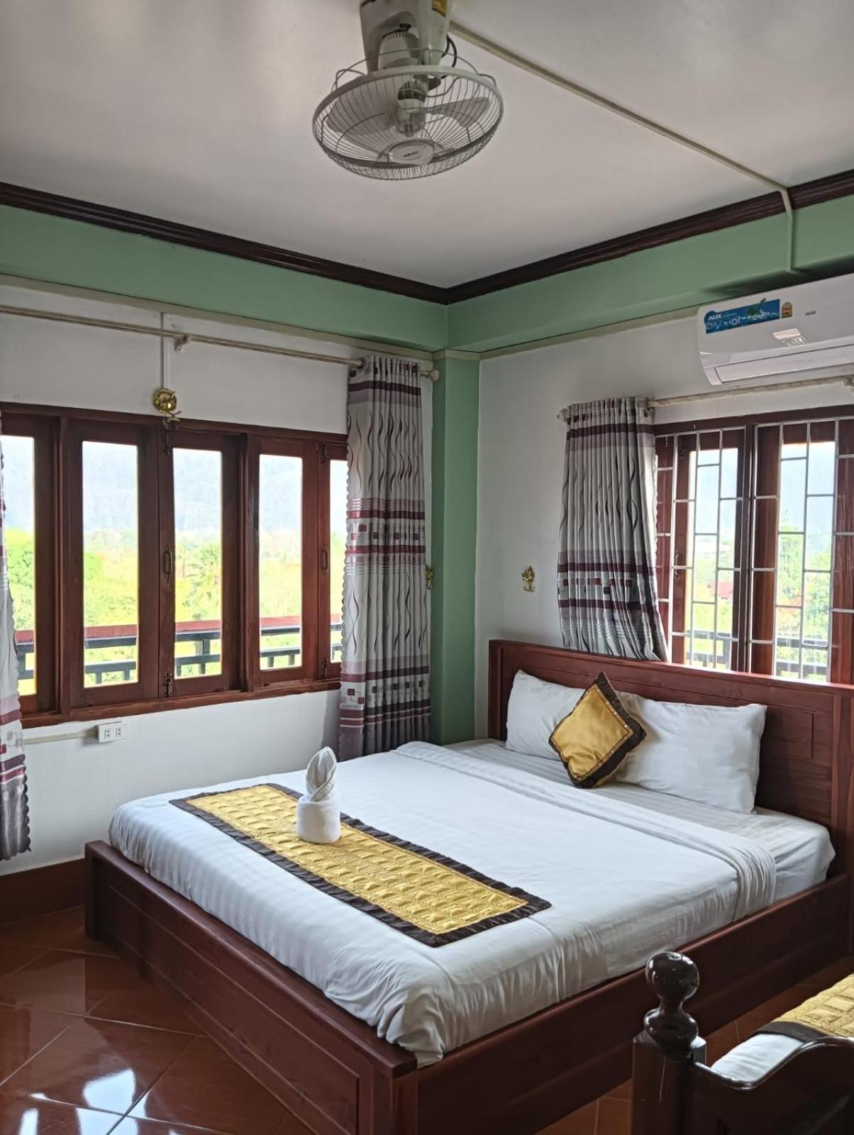 Bountang Riverside Hotel Vang Vieng Εξωτερικό φωτογραφία